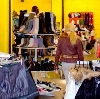 Магазины одежды и обуви в Деркуле